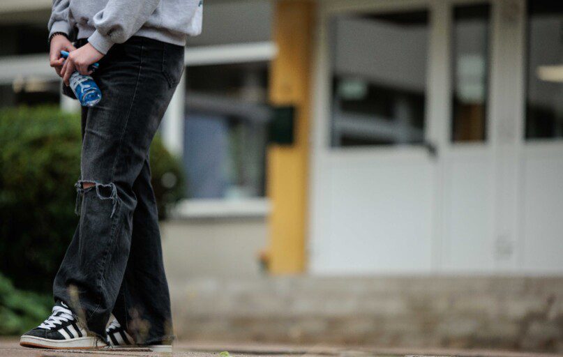 Moksleiviai po anglų kalbos egzamino. ELTA / Josvydas Elinskas nuotr.