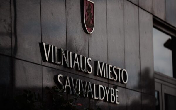 Lietuvių kalba taps būtinybe: sostinė skiria milijonus užsieniečių integracijai šalyje