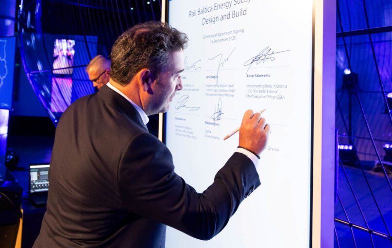 „Rail Baltica“ elektrifikacijos darbų visose trijose Baltijos šalyse sutarties pasirašymo ceremonija. ELTA / Dainius Labutis