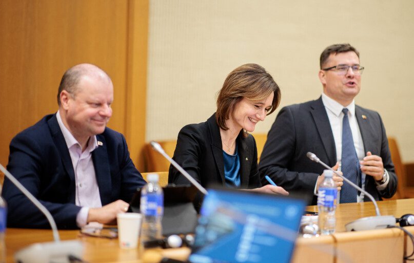 Saulius Skvernelis, Viktorija Čmilytė-Nielsen, Laurynas Kasčiūnas. ELTA / Josvydas Elinskas nuotr.