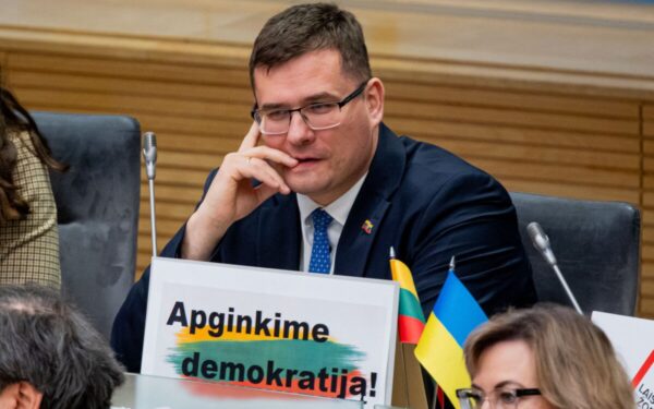 Diskusijos kaista: konservatoriai prašo prokuratūros įvertinti Žemaitaičio duomenų rinkimą Varėnoje