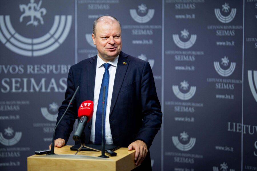 Įspėjimas iš Skvernelio: artėjame prie situacijos, kai Lietuvą teks ginti mums patiems