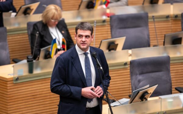 Įtampa Seime auga: etikos sargai ėmėsi keturių tyrimų dėl Žemaitaičio