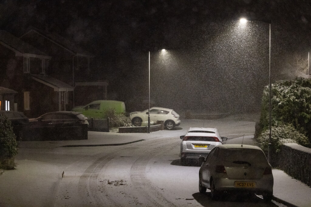 Dėl audros „Goretti“ šimtai tūkstančių žmonių Europoje liko be elektros. EPA-ELTA