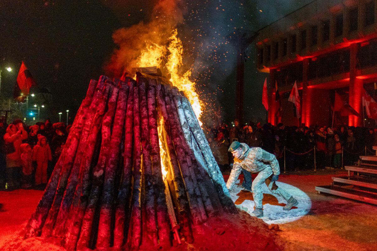 Atminimo laužų uždegimo ceremonija. ELTA / Julius Kalinskas nuotr.