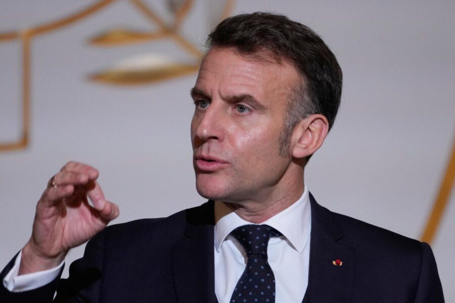 Kurdai ir Damaskas vėl ant karo slenksčio: E. Macronas ragina nedelsiant skelbti paliaubas Sirijoje