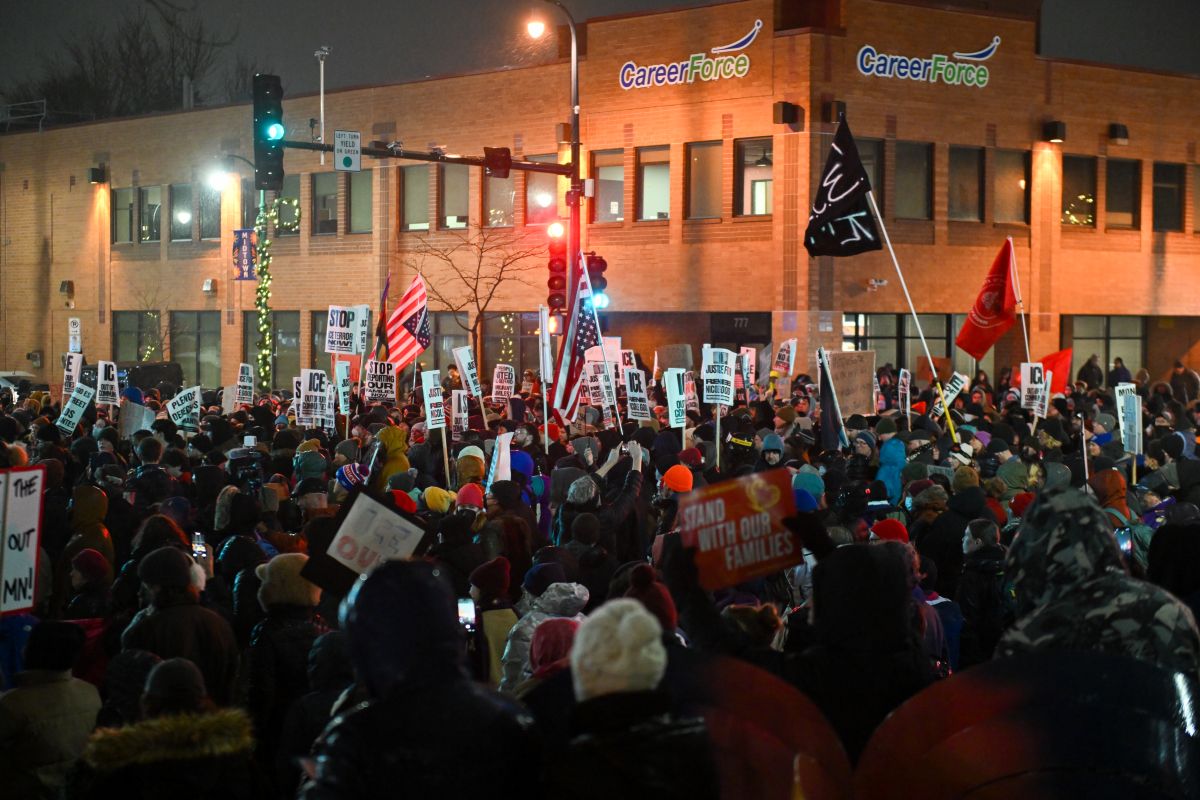 Chaosas JAV oro uoste: masiniai protestai prieš ICE ir areštai