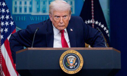 Trumpas apie ginčą dėl Grenlandijos: kažką sugalvosime. EPA-ELTA