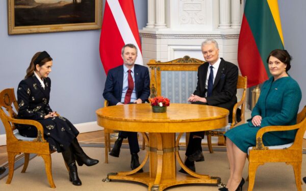 Karališkas vizitas Vilniuje: Danijos monarchai atvyko į Prezidentūrą