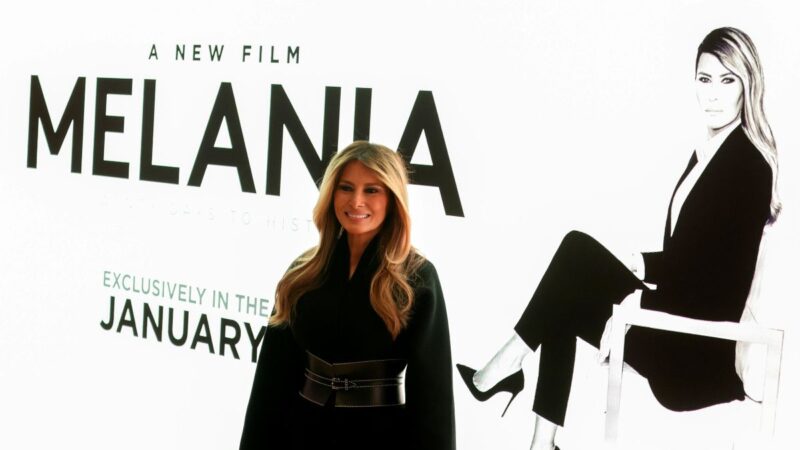 Milijoninis „Amazon“ sandoris ir kalbos apie tuščias sales: pristatytas filmas apie Melanią Trump
