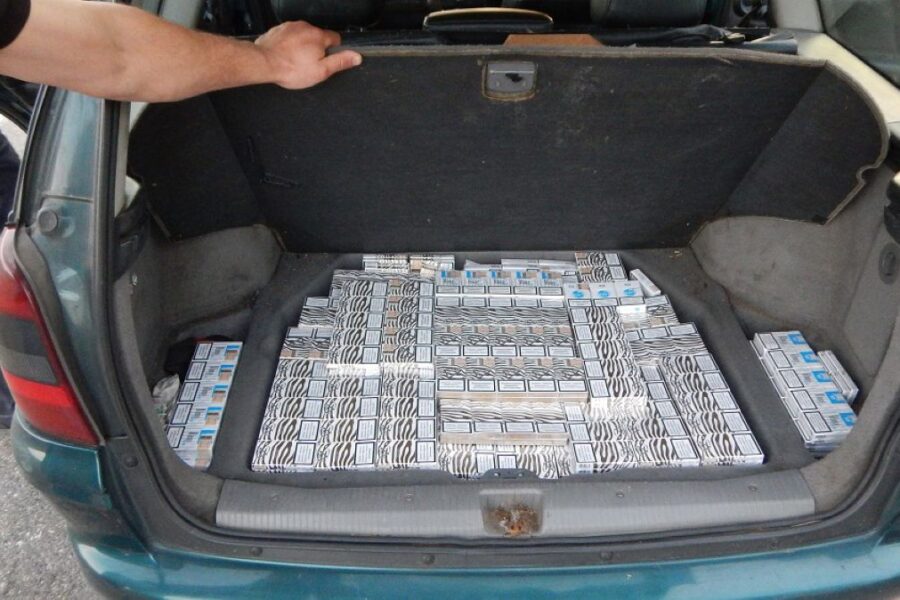 Kontrabandinės cigaretės. VSAT nuotr.