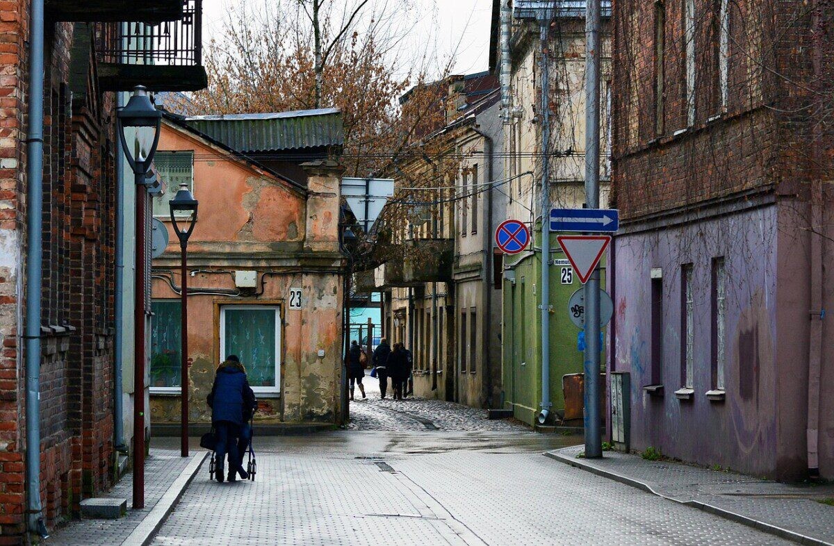 street, scene, old town, old, town, city, european, kaunas, lithuania, baltic, red, brick, architecture, urban, quiet, road, people, lampposts, lamp, posts, deteriorating, run-down, tottering, dilapidated, dilapidation, deterioration, kaunas, kaunas, kaunas, kaunas, kaunas, lithuania, people