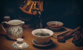 tea, cup, pot, tea leaves, pour, pouring, pouring tea, tea time, tea ceremony, beverage, hot tea, drink, kitchenware, tea cup, teapot, traditional, black tea, green tea