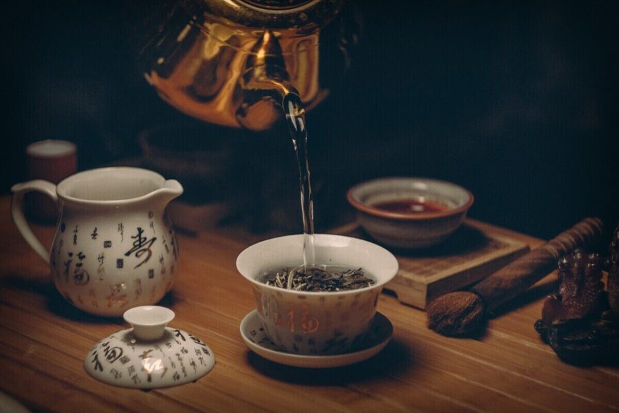 tea, cup, pot, tea leaves, pour, pouring, pouring tea, tea time, tea ceremony, beverage, hot tea, drink, kitchenware, tea cup, teapot, traditional, black tea, green tea