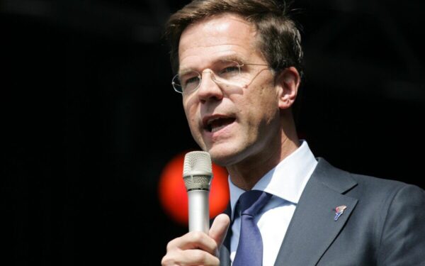 Rutte akcentuoja, kad veiksmai prieš Iraną svarbūs ne tik regionui, bet ir Europai. Kodėl?