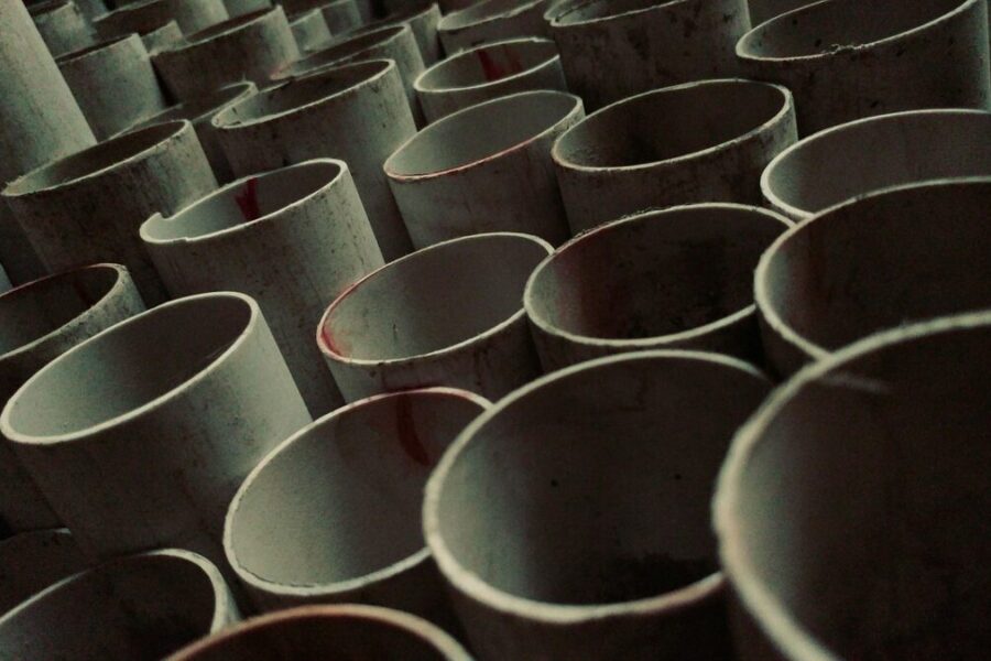 Uogos be purvo ir mažiau kenkėjų: vertikalus braškių auginimo būdas, kuris nustebins rezultatu