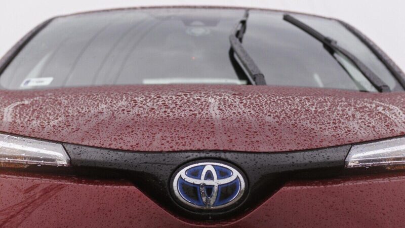Ar kantrybė gali tapti silpnybe? Baterijų lenktynės įsibėgėja, „Toyota“ gali prarasti savo pranašumą