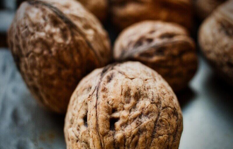 walnut, beautiful wallpaper, shell, nuts, food, healthy, brown, yummy, background, fall, nourishment, iphone wallpaper
