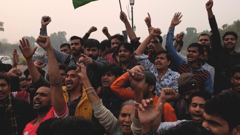 Pakistano oro pajėgos smogė Kabului ir kitoms Afganistano provincijoms, regione auga įtampa