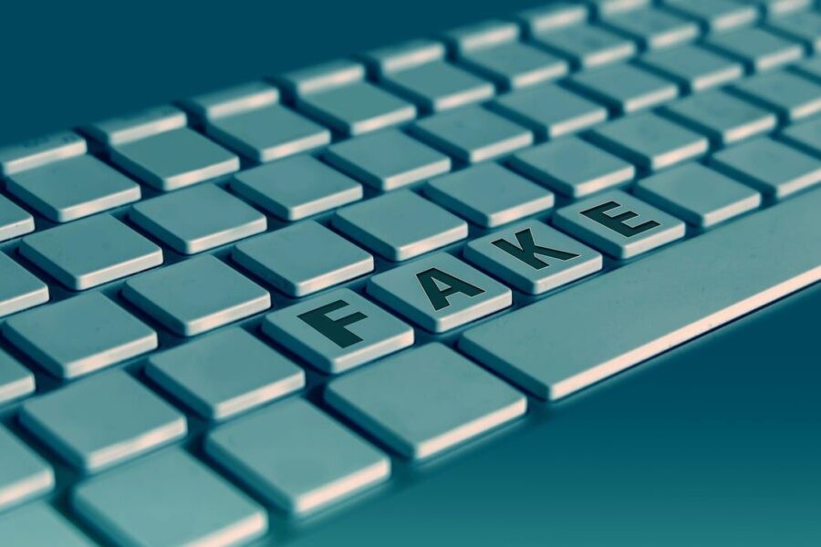 fake, fake news, corona, virus, media, keyboard, internet, computer, communication, network, connection, fake, fake, fake, fake, fake, fake news, fake news, fake news, fake news, fake news