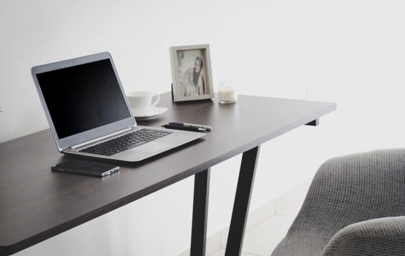 workplace, workspace, home office, office, desk, table, laptop, smartphone, cellphone, work at home, wfh, work from home, room, office, office, office, office, office, desk, room