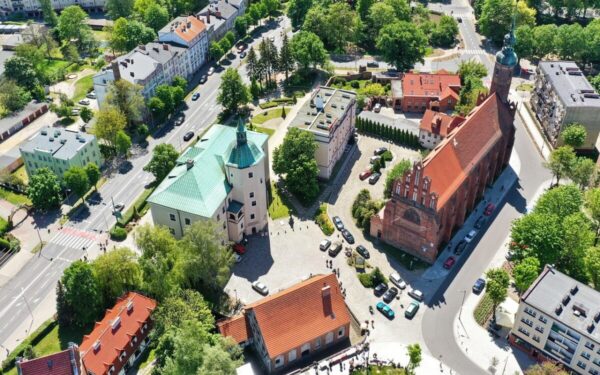 Netikėtas radinys Słupske: archeologai aptiko beveik nepažeistą kavos skrudinimo įrenginį