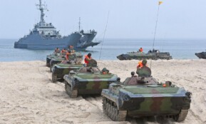 traverse, the military, bwp, landing party, exercises, the army, military, soldiers, wicko training ground, casually, the coast, the baltic sea, the coast of the baltic sea, poland, sandy beach, soldiers, poland, poland, poland, poland, poland