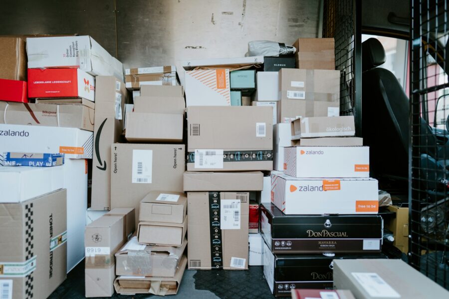 „Zalando“ ir „Temu“ sulaukė milijoninės baudos už fiktyvias nuolaidas Lenkijoje