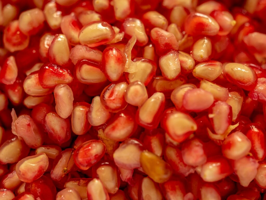 red and white round fruits