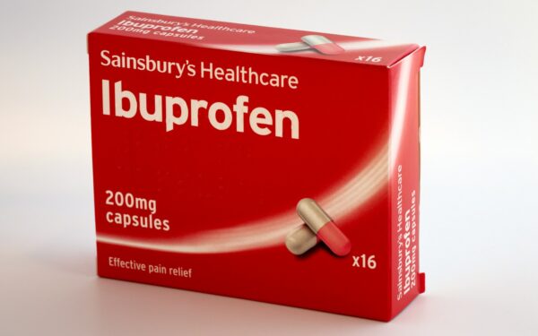 Ar ibuprofenas gali padėti išvengti vėžio? Naujausi duomenys keičia tai, ką žinojome iki šiol
