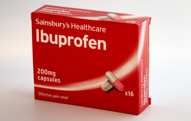 200 mg Sainsbury's healthcare Ibuprofen capsules box
