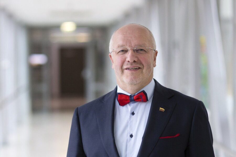 Ar Lietuva pasiruošusi susigrąžinti 100 tūkst. emigrantų? Olekas sako, kad priemonių netrūksta