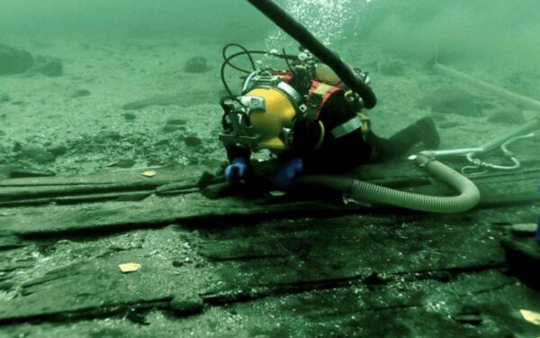 Skandinavijoje kilo didelis skandalas: Danijoje aptiktas didžiausias viduramžių prekybos laivas