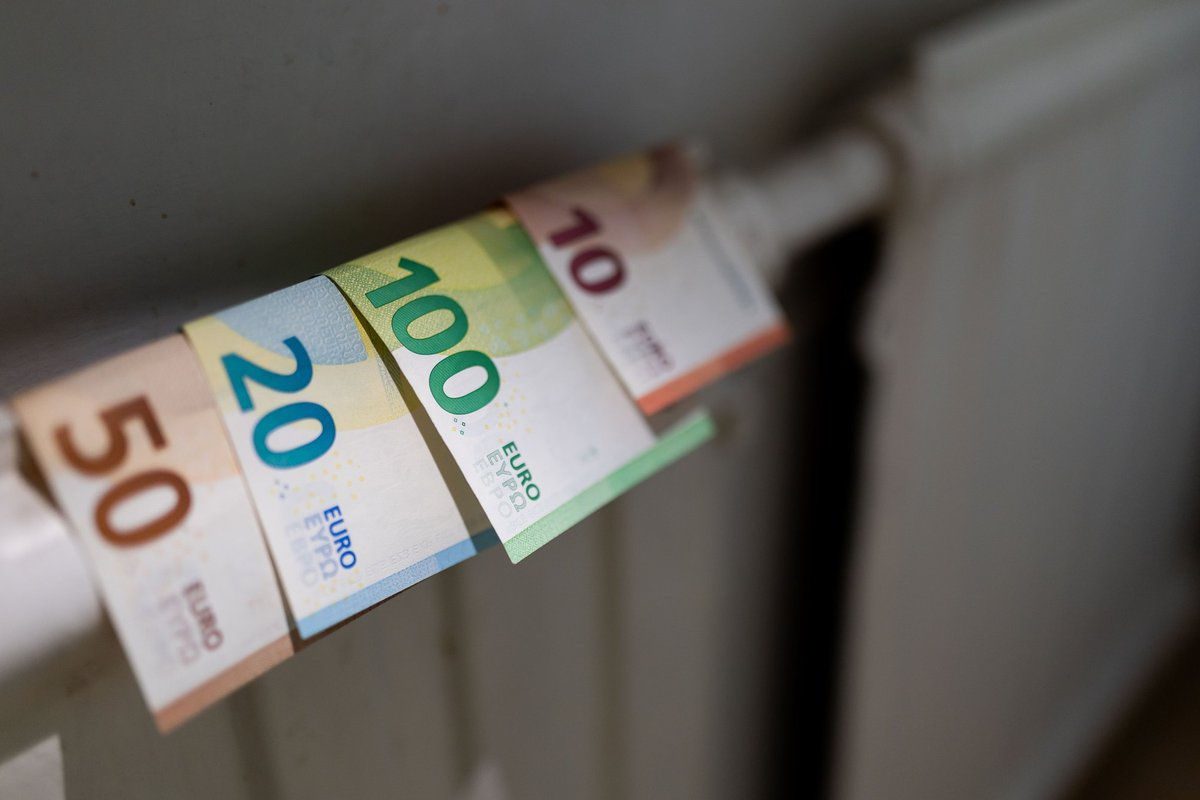 Gyvenate nerenovuotame name? Ministras įspėja apie keliskart išaugusį šilumos poreikį ir sąskaitas