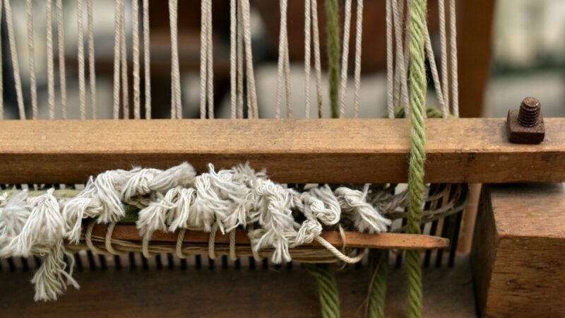 Karo šešėlis vis dar gyvas: per Antrąjį pasaulinį karą pavogta relikvija grąžinama