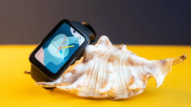 „Xiaomi“ plečia įrenginių ekosistemą: „Watch 5“ startas jau čia, aiškėja kaina ir kitos svarbios detalės