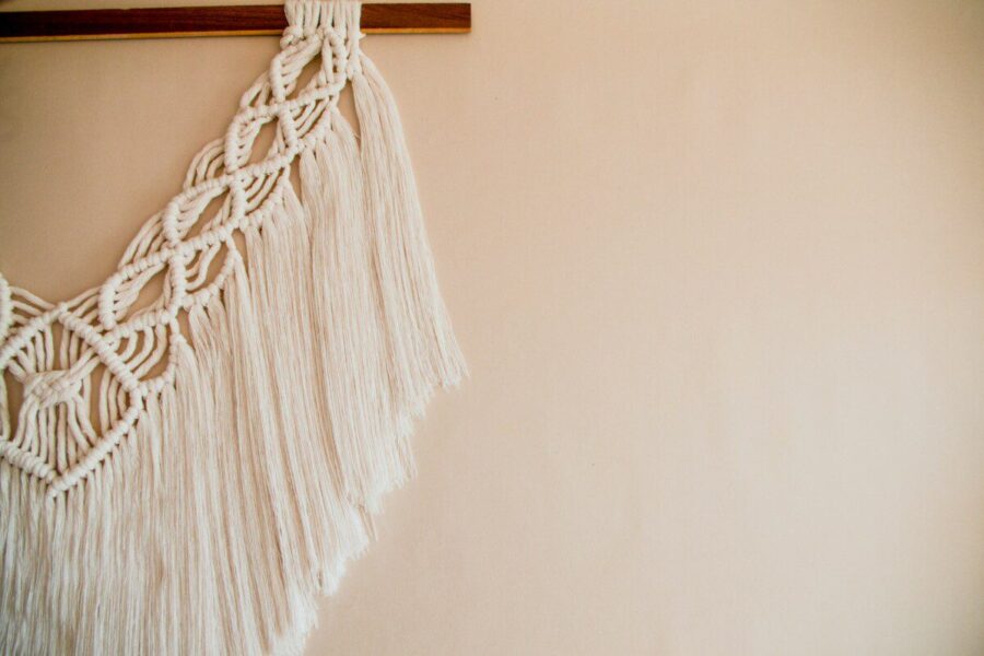 Ši interjero detalės grįžo į madą: pradžiamokslis, kaip greitai išmokti ir kurti stilingus dirbinius
