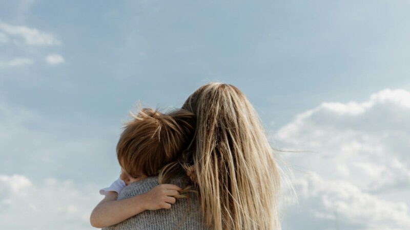 Ar karių artimieji sulauks daugiau socialinių garantijų? Komitetas spręs dėl laisvadienių