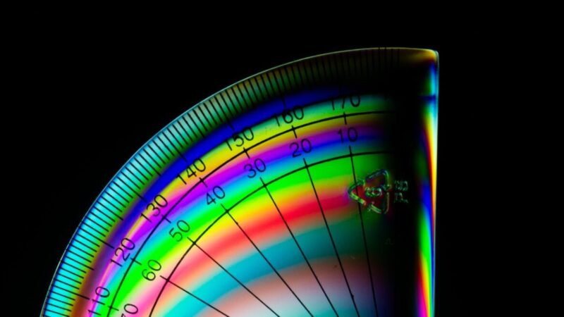 Naujas eksperimentas kelia rimtų klausimų: šviesoje aptiktas reiškinys, viršijantis ribas