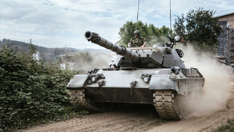 Ar NATO rytinis flangas saugus? JAV demonstruoja jėgą ir į regioną siunčia milijardinės vertės techniką