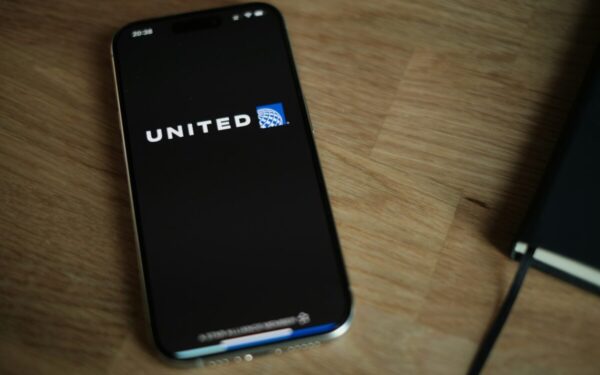 „United“ sprendimas keleiviams: programėlėje rodomi saugumo patikros laukimo laikai