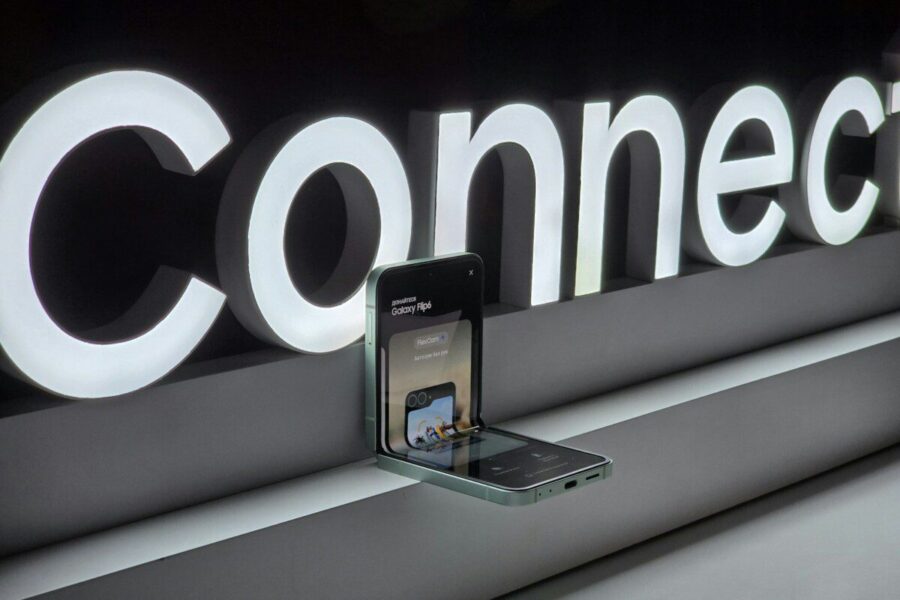 Dirbtinio intelekto bumas keičia rinką: „Samsung“ ir „Apple“ RAM kainos šoktelėjo beveik trigubai