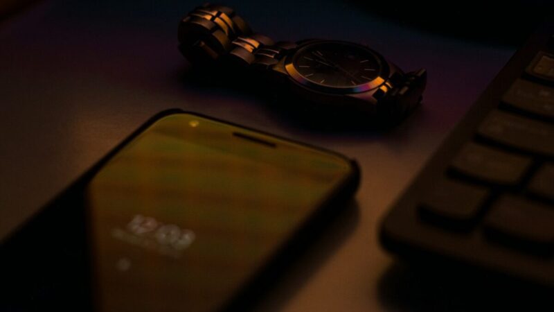 Naudotojai skundžiasi: po „Google Pixel“ atnaujinimo, dingo duomenys ir išaugo aktyvumo rodikliai