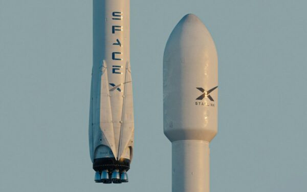 „Starlink“ ir „Deutsche Telekom“ planas Europai: spartesnis palydovinis internetas ir platesnė aprėptis