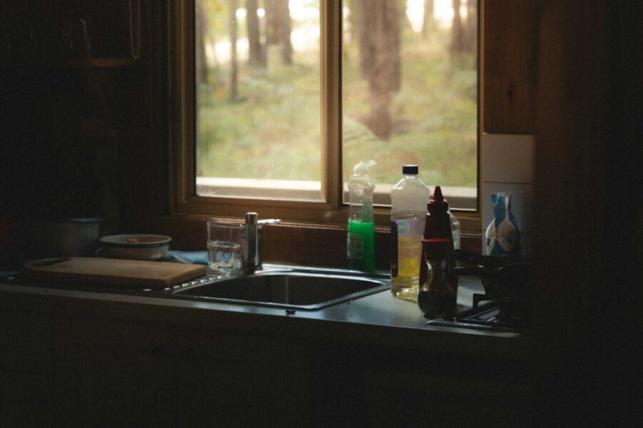 Kodėl aliejaus butelis visada susiriebaluoja? Sprendimas paprastesnis nei manėte