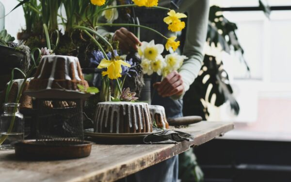 Velykų viešnagė: praktiški ir šiuolaikiški pasirinkimai, kaip išsirinkti tinkamiausią indėlį į stalą