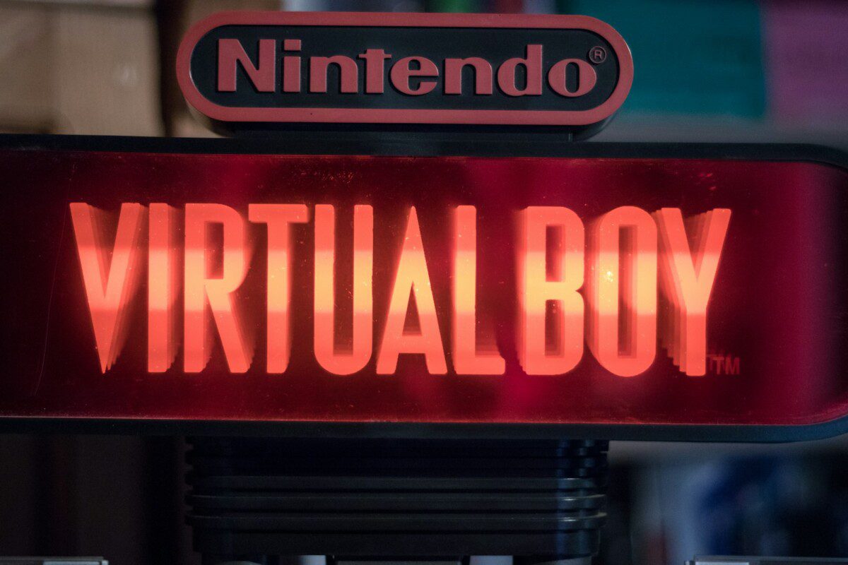 „Nintendo“ atgaivina legendinį „Virtual Boy“: paaiškėjo, kiek kainuos ši nostalgija „Switch“ konsolėse