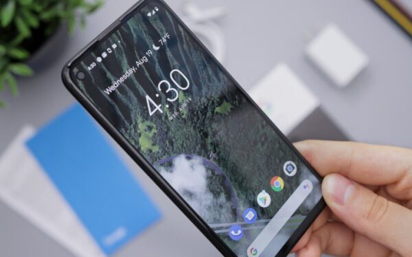 Ar jūsų telefonas veikia keistai? Sužinokite, kaip atpažinti ar jis užkrėstas ir apsaugoti savo duomenis