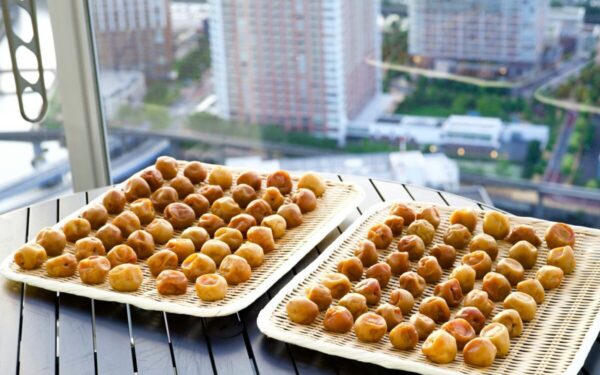 Umeboshi slyvų fenomenas: tradicinis japonų produktas, sulaukiantis daug dėmesio dėl sudėties