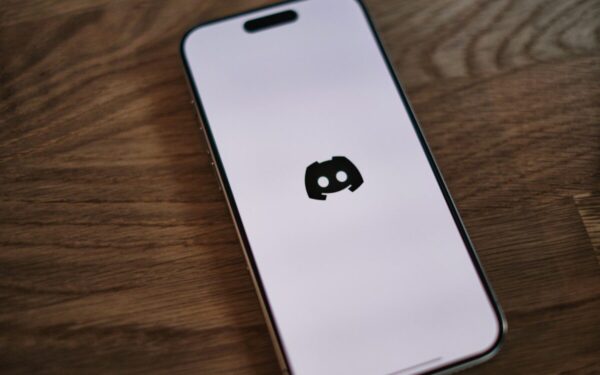 „Discord“ stiprina apsaugą: keičia nustatymus ir įveda naują amžiaus tikrinimo sistemą